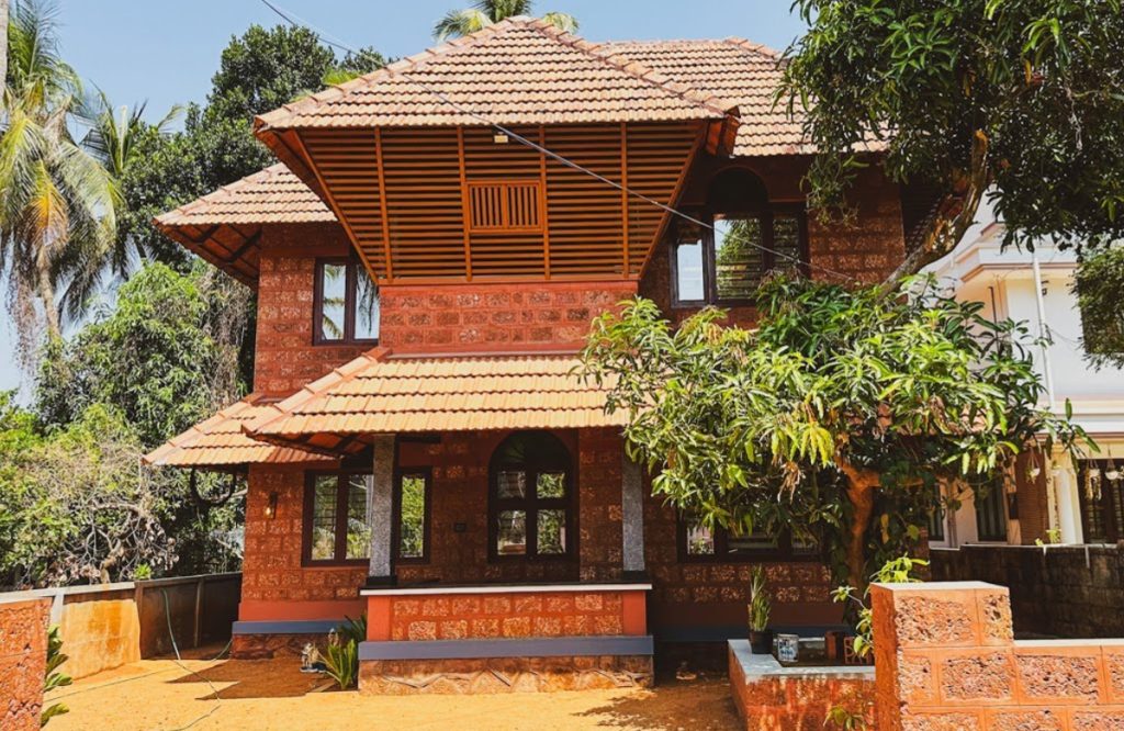 Simple and Kerala Traditional Home