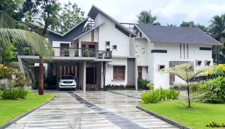 Trending Butterfly Home In Kerala